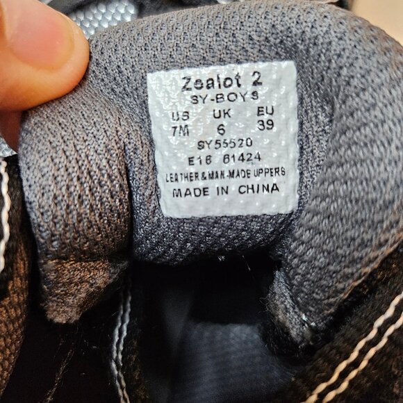 Saucony Boy's Zealot ISO 2 Running Shoes - Size 7 - Picture 7 of 7